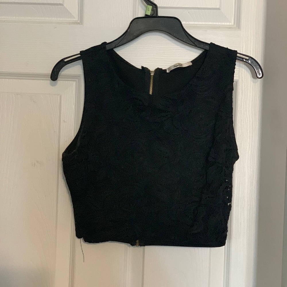 lace Crop Top - Black